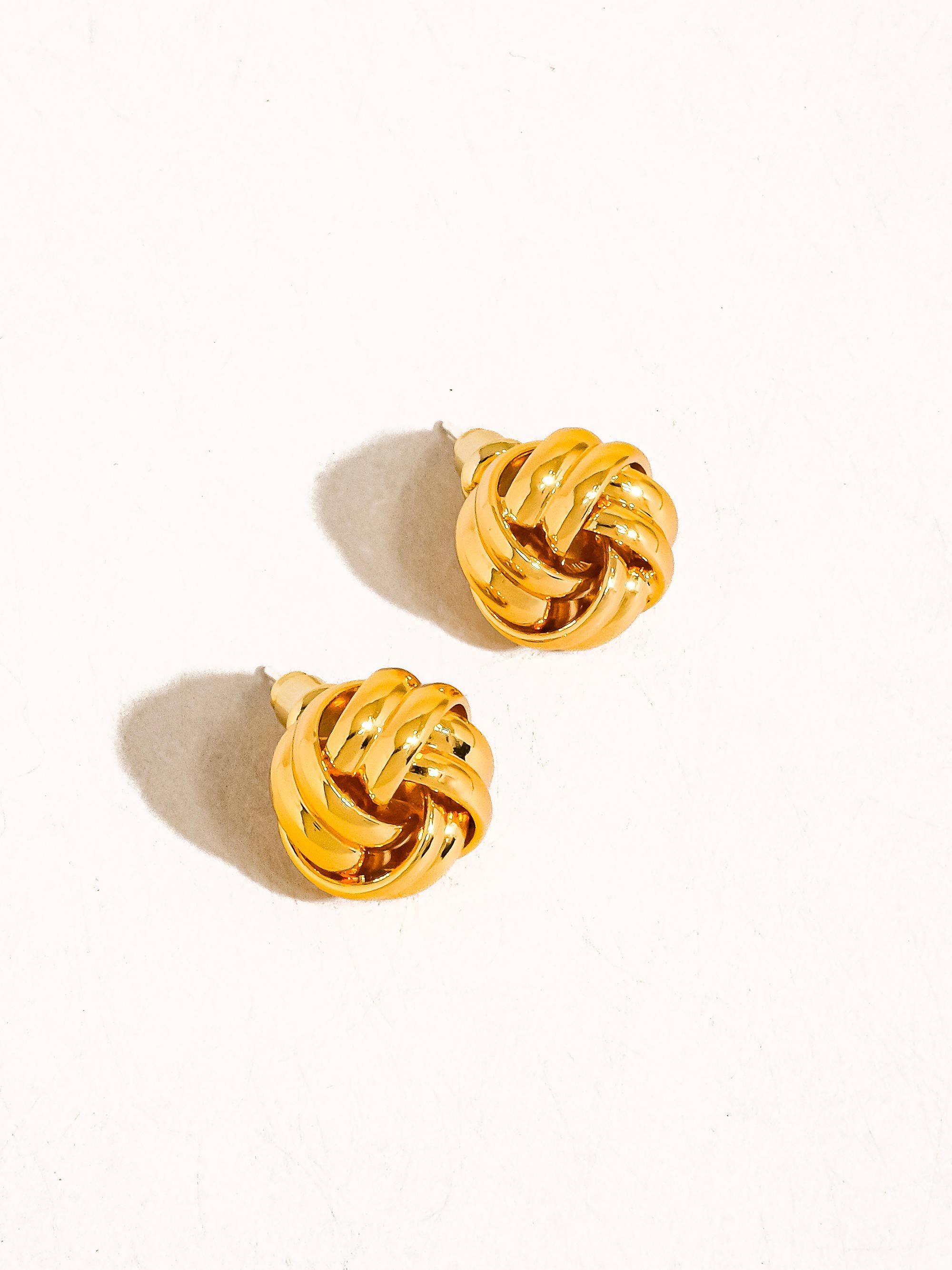 Alexa 18K Gold Basket Weaved Classic Studs: Yellow Gold