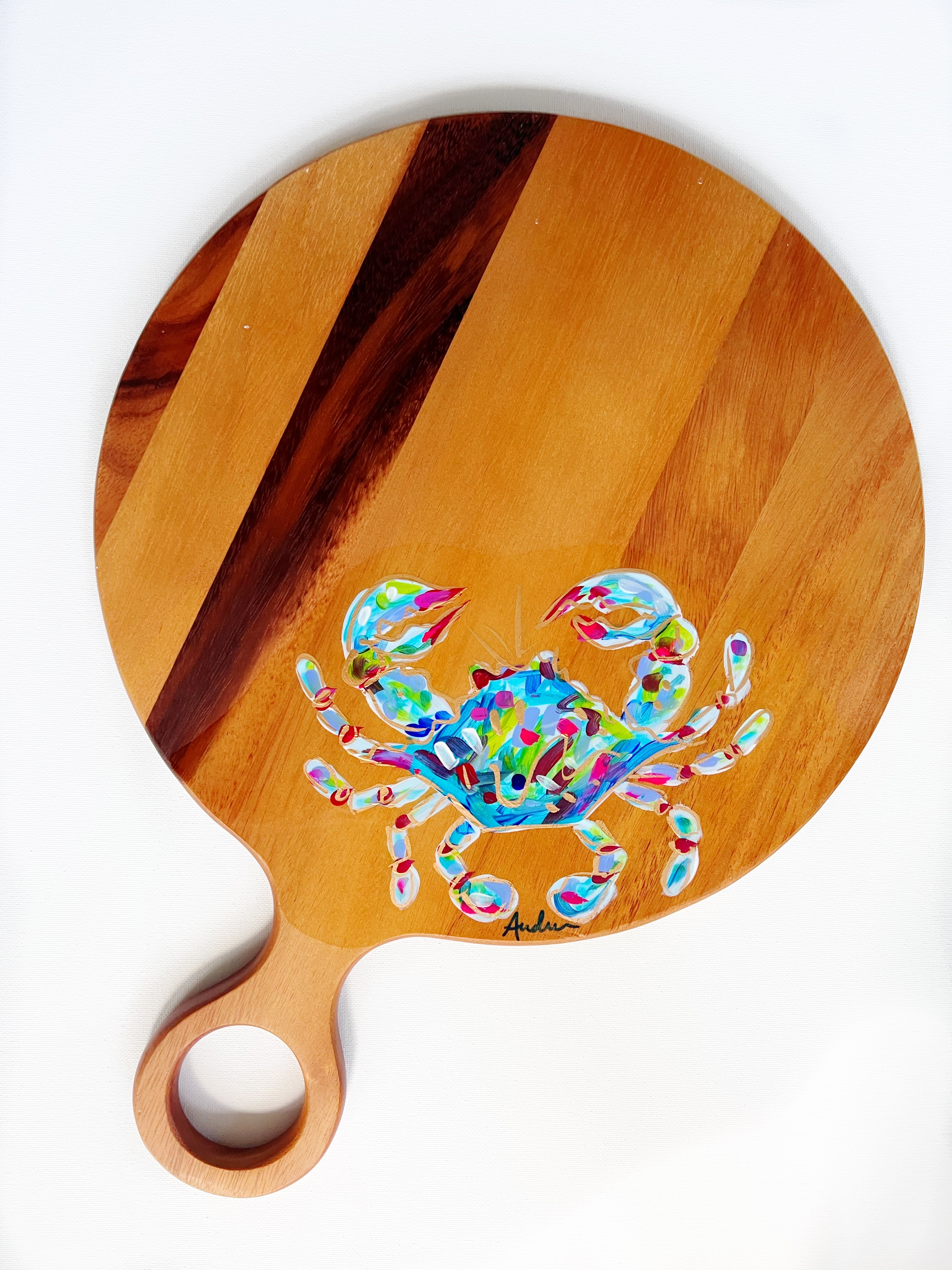 Large Round Cutting Board - Blue Crabs