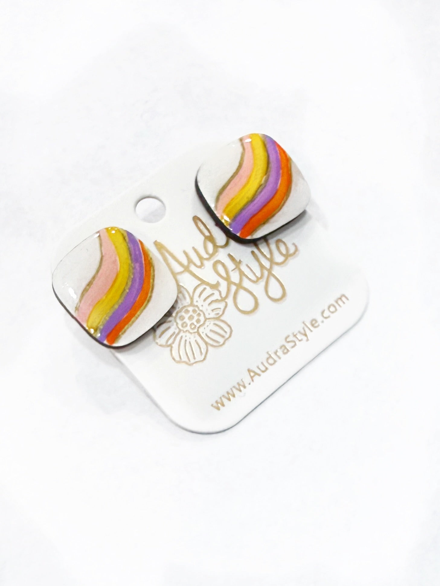 Hand Painted Retro Wave Stripe Stud Earring - White or Black