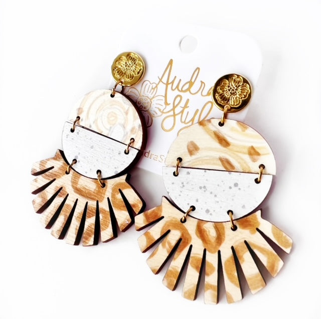 Roxie - Cream Abstract White Grey Fleck Pale Cheetah