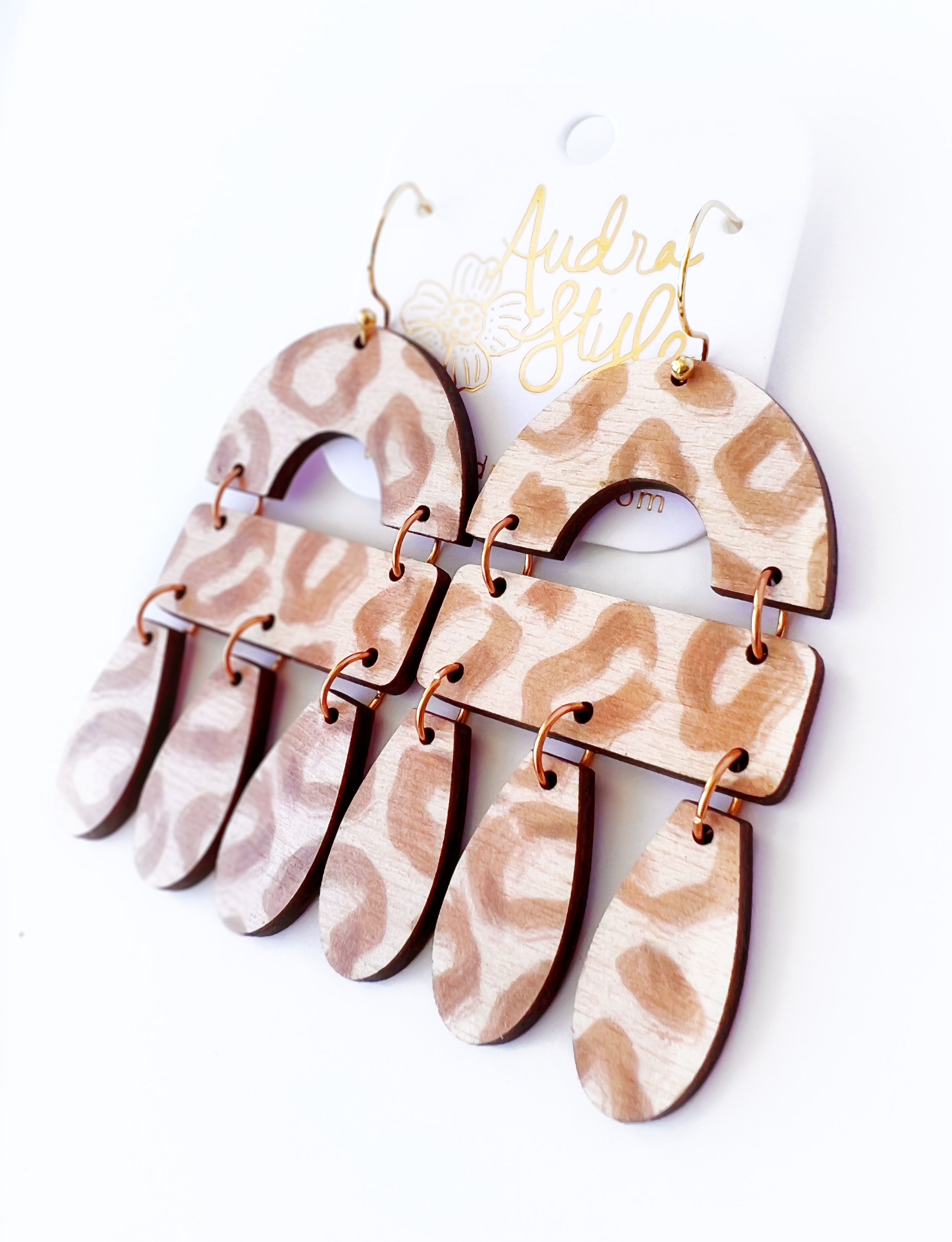 Elizabeth - Pale Cheetah Statement Earring