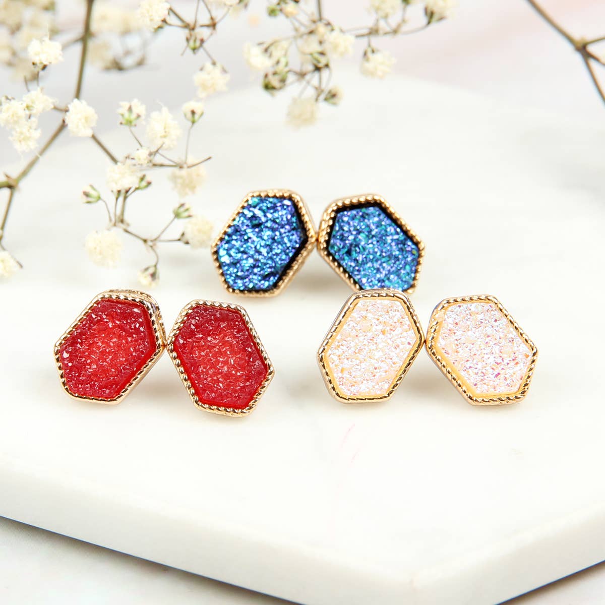 VE2334 - DRUZY HEXAGON POST EARRINGS: FUCHSIA