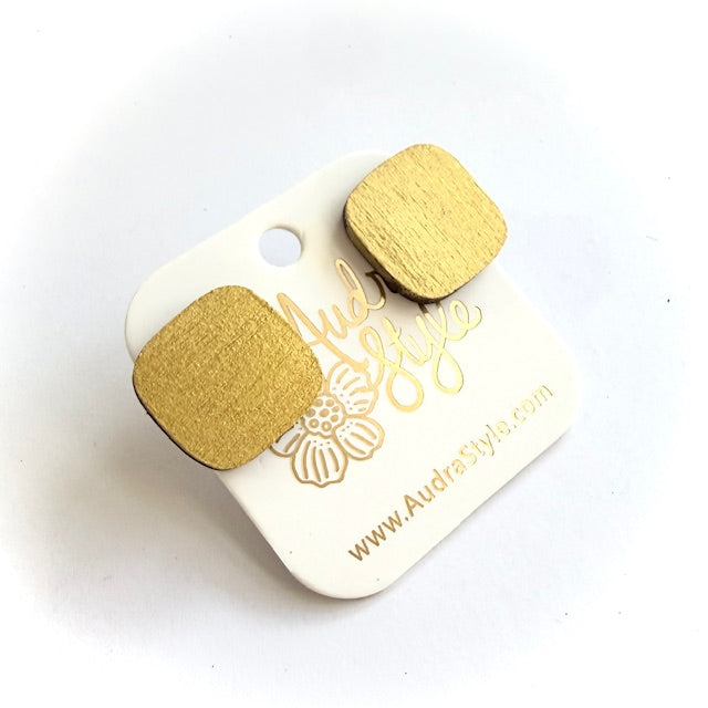 Rounded Square Stud - 16 Colors