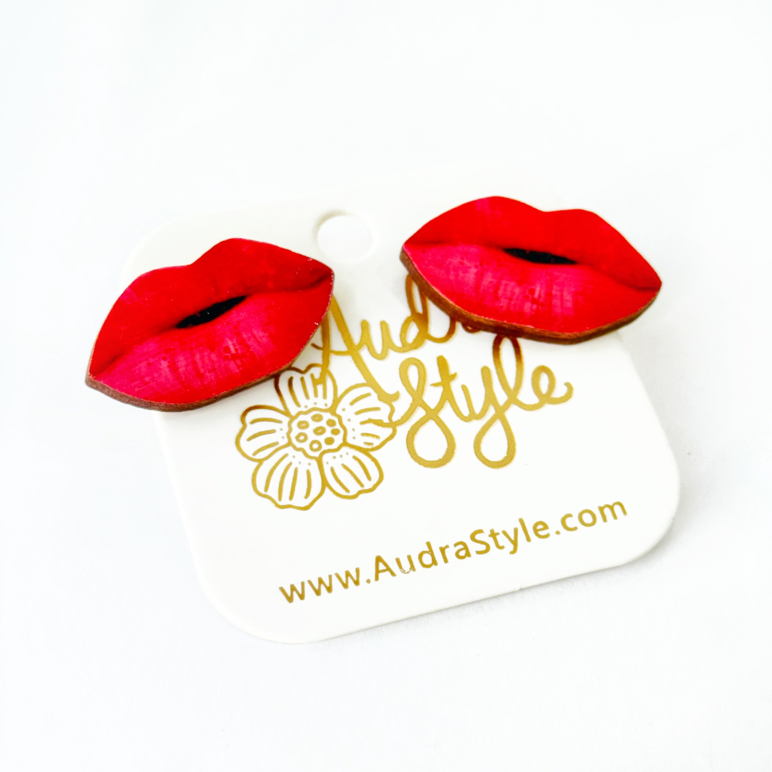 Valentine's Day Heart Stud Earrings - Red Kiss Lips