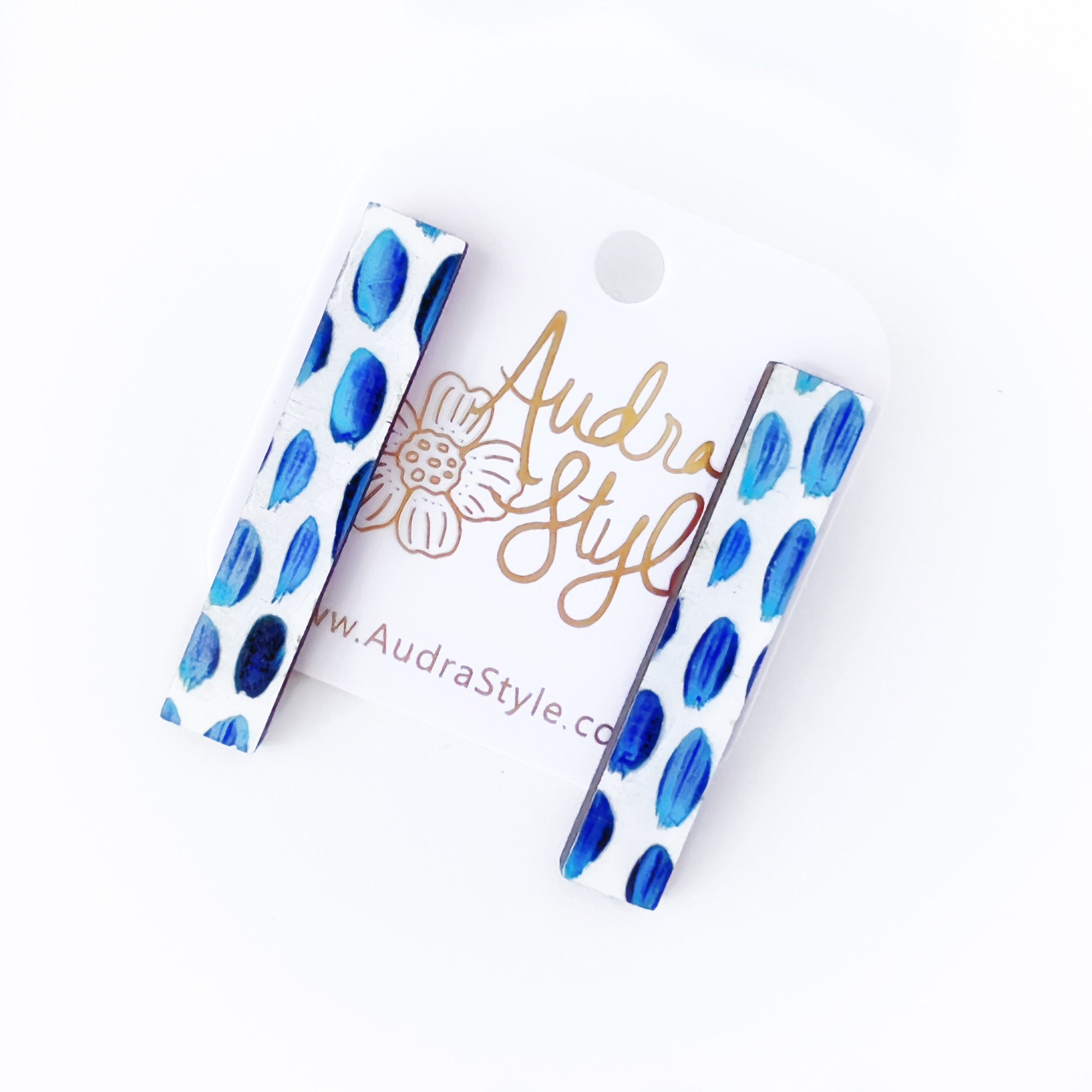 Beatrice - Navy Dash