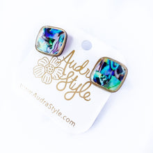 Load image into Gallery viewer, Square Stud Earring - Abalone