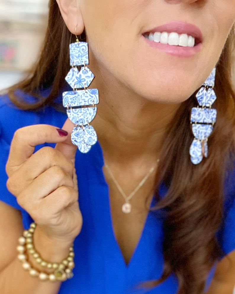 Belle - Blue & White-Dangle Earring