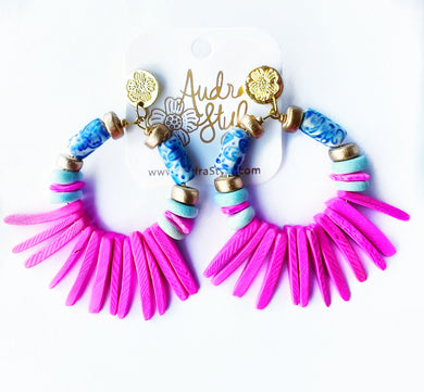 Heidi - Blue and White Hot Pink Coconut Spike