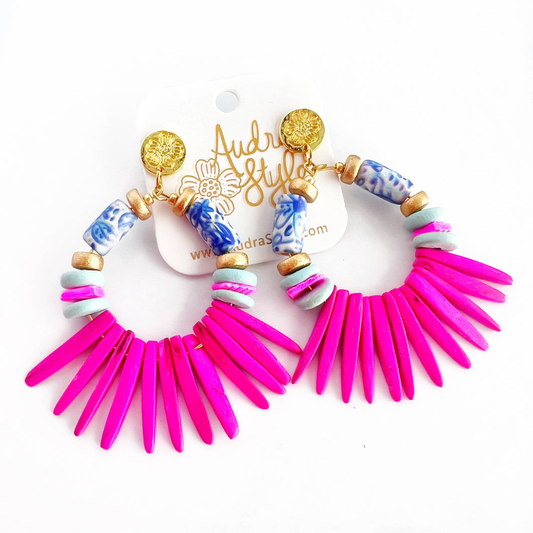 Heidi - Blue and White Hot Pink Coconut Spike