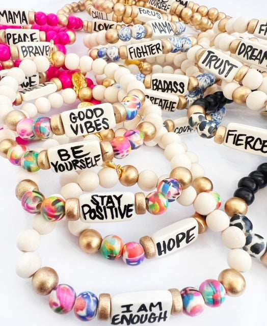 Affirmation Word Beaded Bracelet Inspirational - Black and White