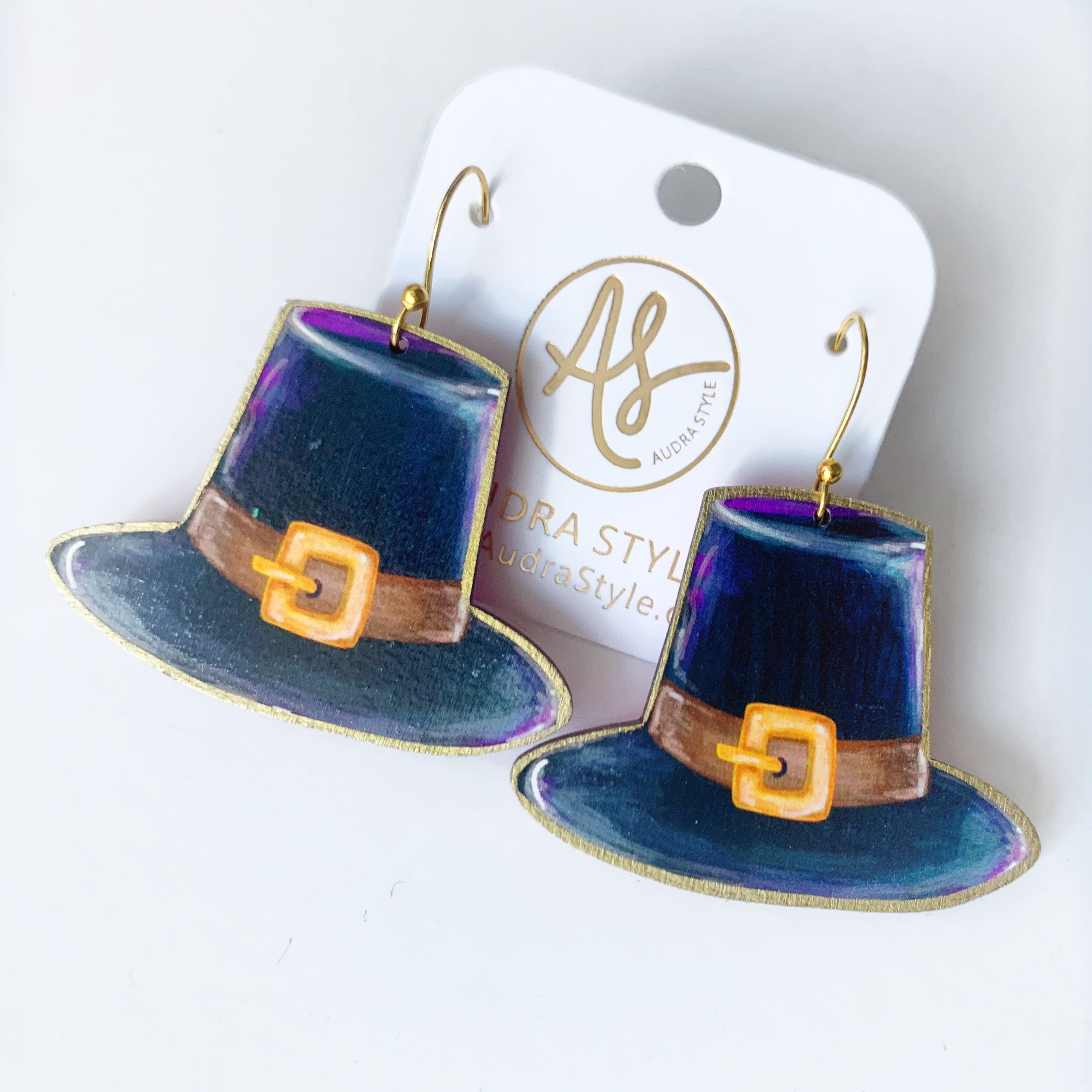 Pilgrim Hat Dangle