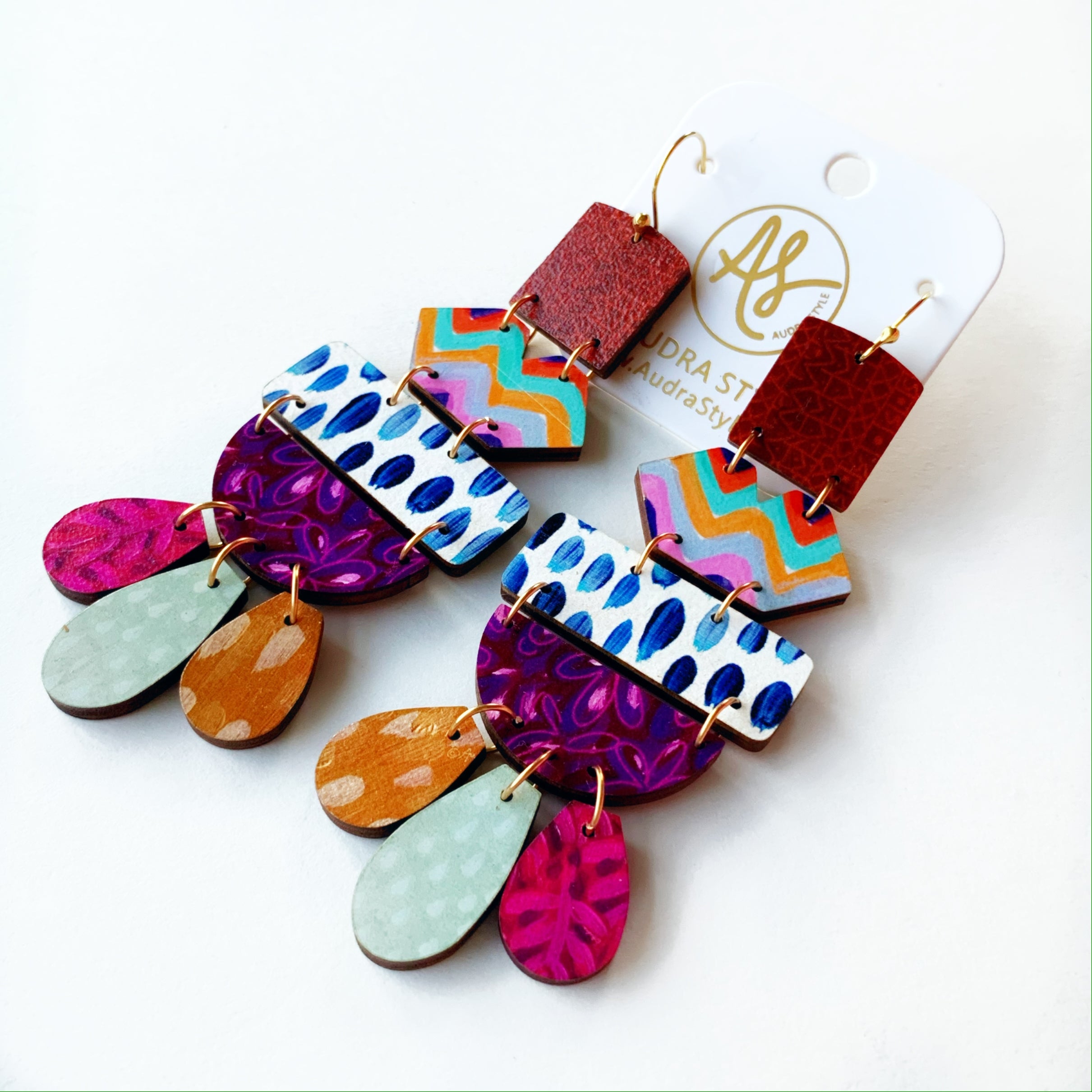 Belle - Chevron Violet Daisy Magenta Twig Long Dangle Earrings