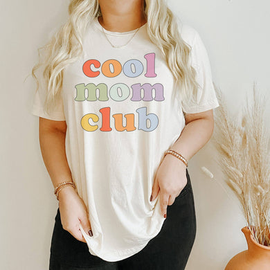 Cool Mom Club Graphic Tee | Mama Tee