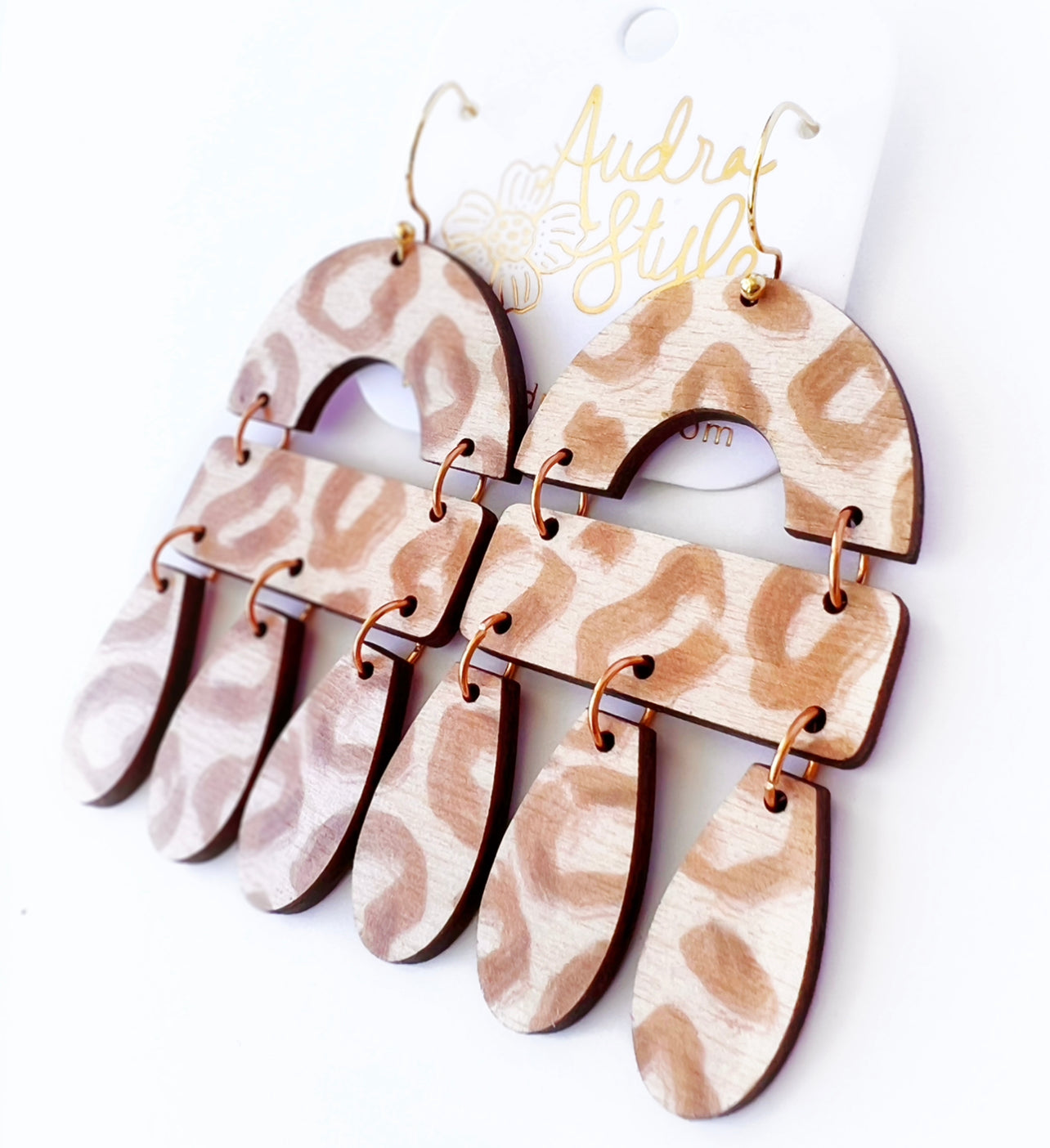 Elizabeth - Pale Cheetah Statement Earring