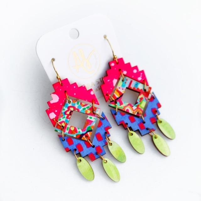 Naomi - Neon Pink Periwinkle Red Dot